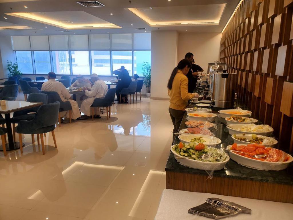 Dolphin Continental Hotel Kuvait Kültér fotó