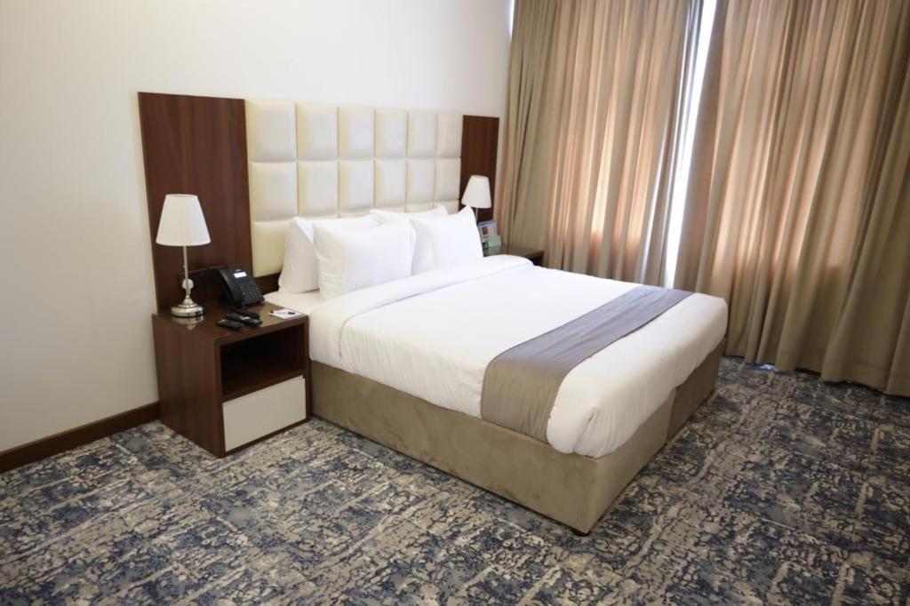Dolphin Continental Hotel Kuvait Kültér fotó