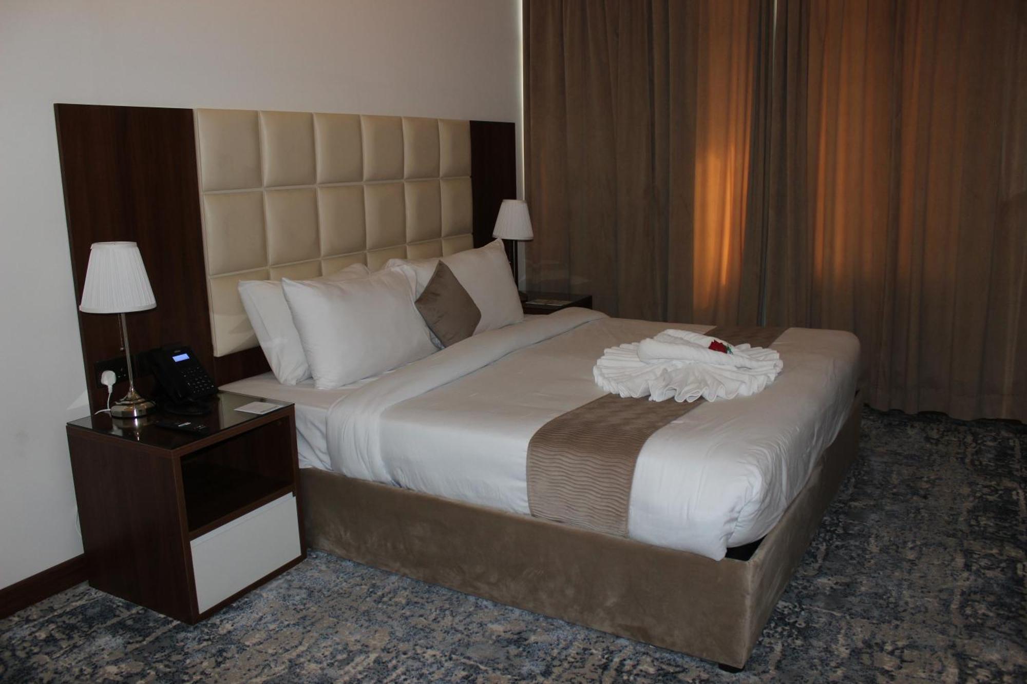 Dolphin Continental Hotel Kuvait Kültér fotó