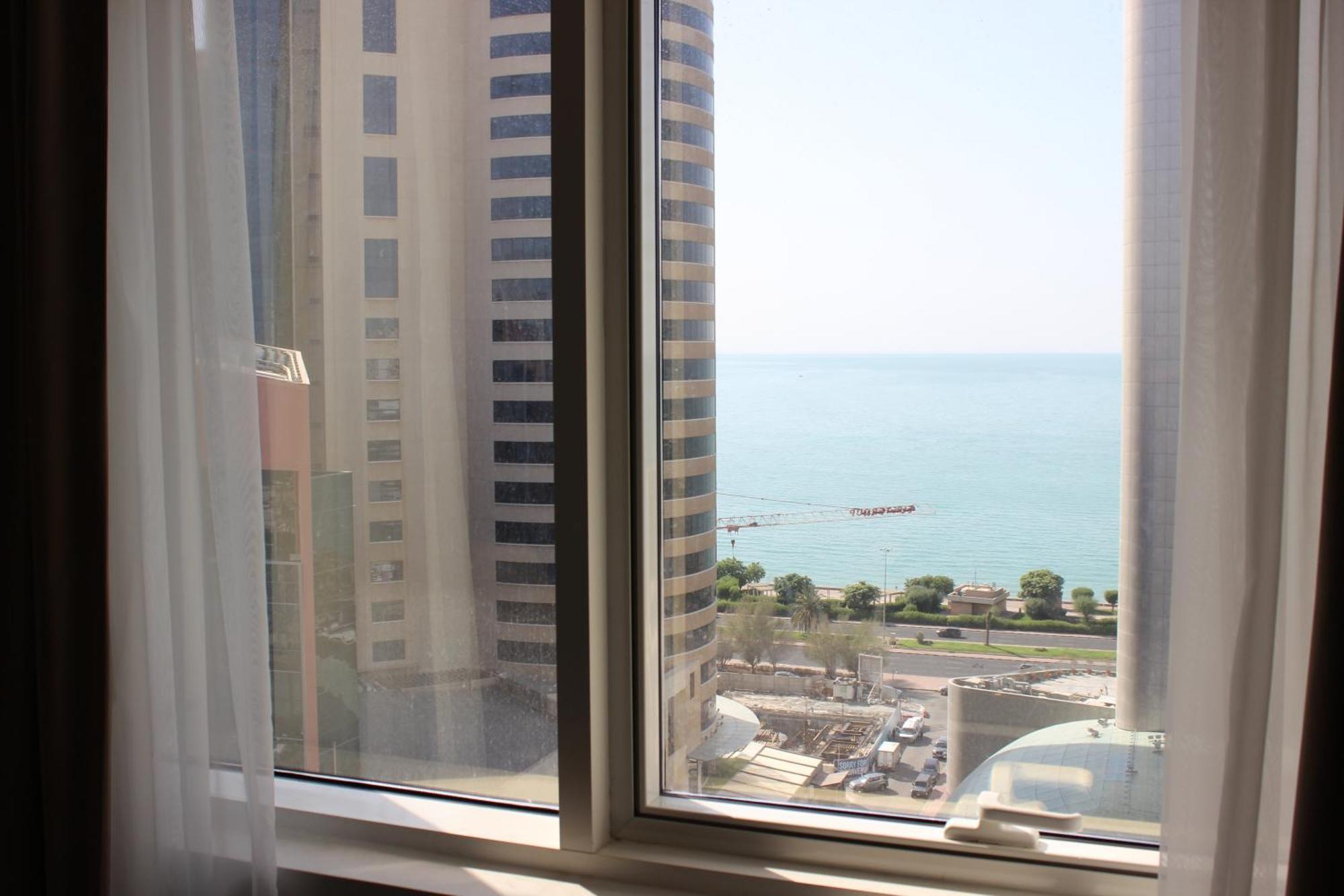 Dolphin Continental Hotel Kuvait Kültér fotó