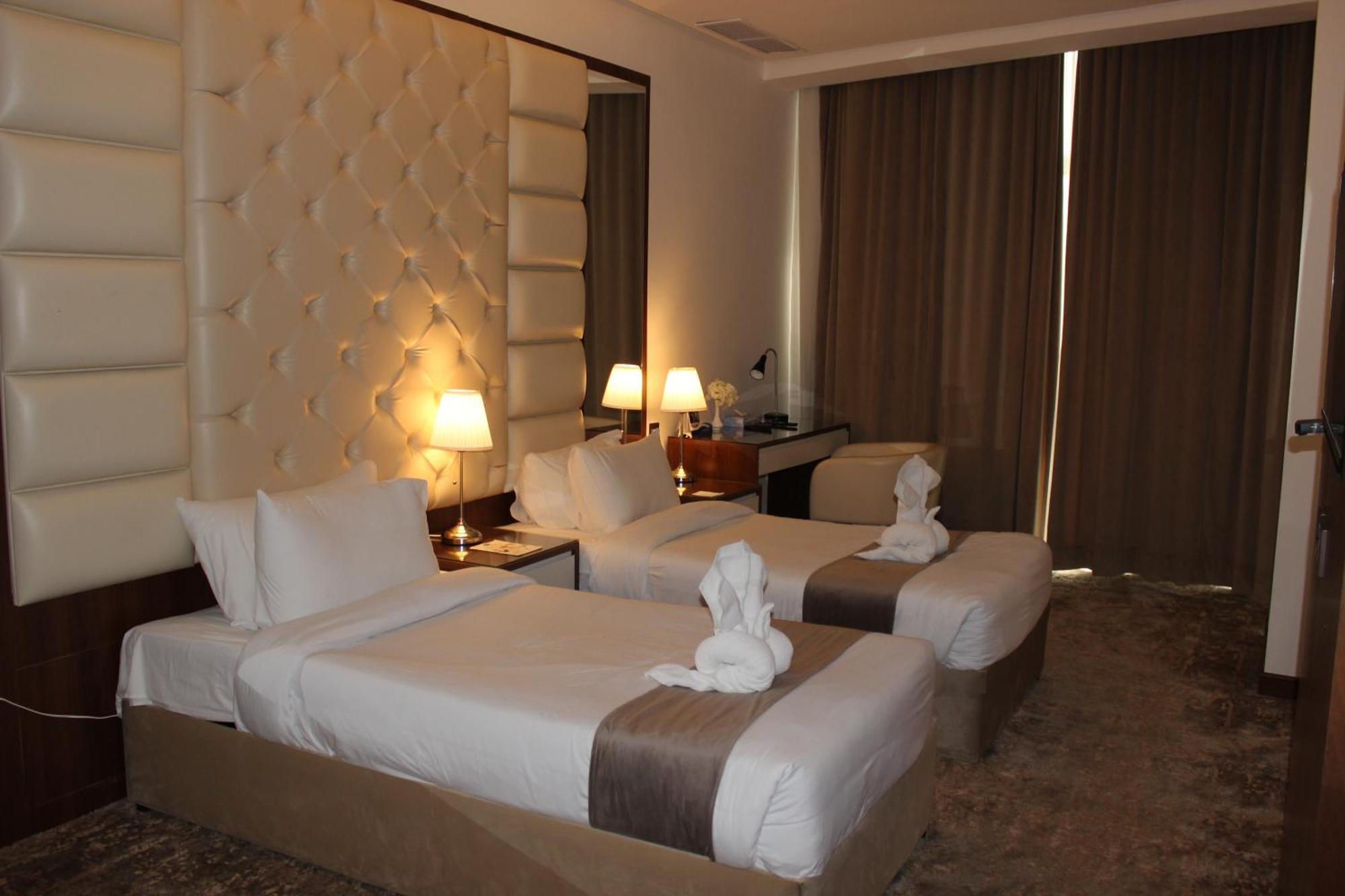 Dolphin Continental Hotel Kuvait Kültér fotó